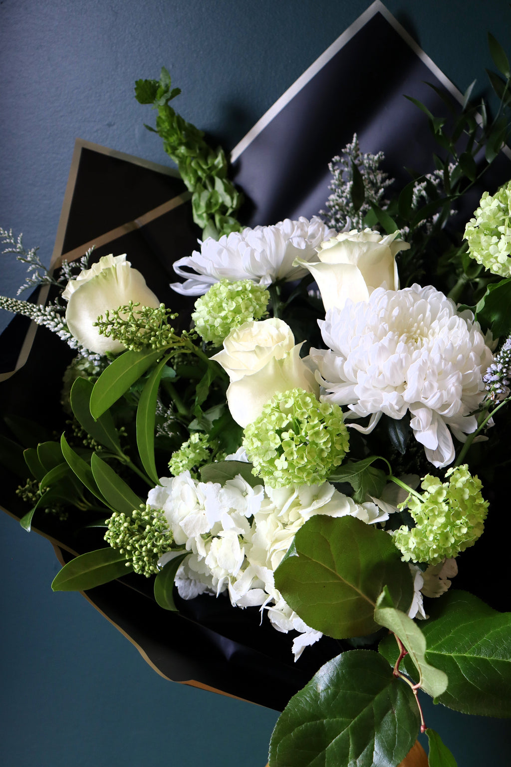 Classic Ivory Bouquet